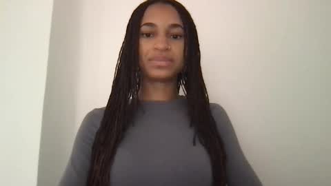 Snapshot of succubussirena chatting on March 4, 2026, 12:44 pm Succubus Sirena online show from March 4, 2026, 12:44 pm