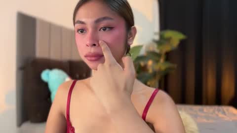 Snapshot of suckablechick chatting on November 13, 2025, 7:18 am Marry online show from November 13, 2025, 7:18 am