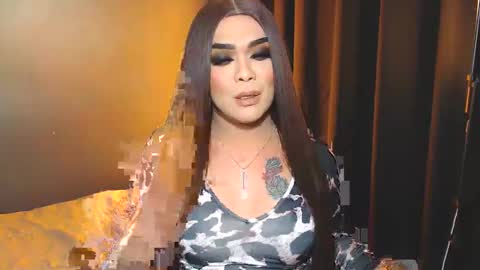 Snapshot of suckablecockoffreya chatting on February 4, 2025, 11:05 am JADE ELYSE online show from February 4, 2025, 11:05 am