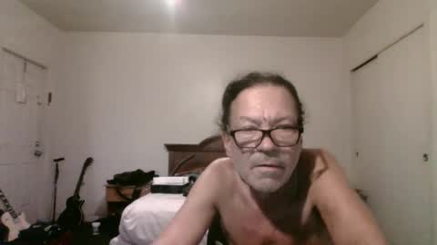 suckfucksuck69 online show from October 27, 2025, 4:38 am