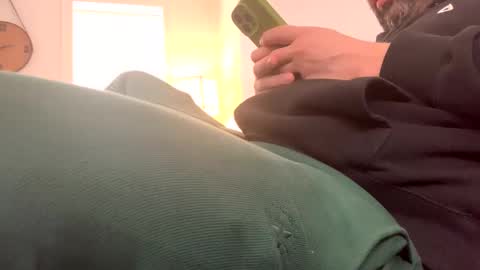 Snapshot of suckm3dry07 chatting on February 27, 2025, 4:32 pm suckm3dry07 online show from February 27, 2025, 4:32 pm