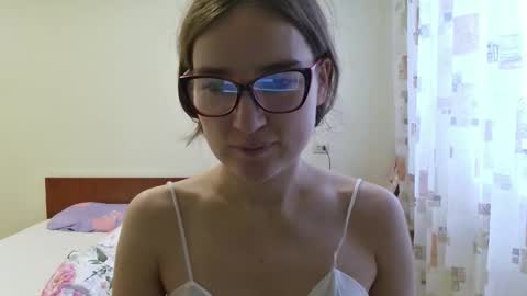 suckmydickifurstreight online show from December 18, 2025, 3:12 am