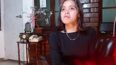 sue_sparkle online show from December 22, 2025, 11:02 pm