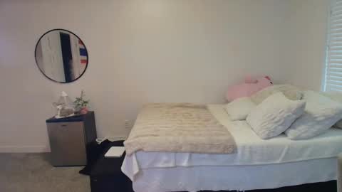 suerrab3304 online show from November 11, 2025, 11:49 pm