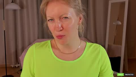 Snapshot of sugamomy chatting on December 3, 2025, 12:29 am sugamomy online show from December 3, 2025, 12:29 am