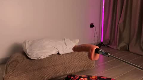 Snapshot of sugarmirie chatting on March 8, 2025, 2:19 pm mirie online show from March 8, 2025, 2:19 pm