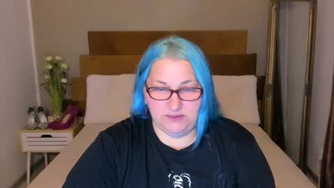 Snapshot of sugarmommy69x chatting on July 15, 2026, 9:31 pm Marry online show from July 15, 2026, 9:31 pm