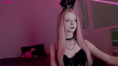 Snapshot of suicide_yuno chatting on January 9, 2026, 8:54 pm Yunoo online show from January 9, 2026, 8:54 pm