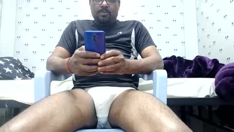 Snapshot of suitfetish72 chatting on March 1, 2026, 7:38 pm suitfetish72 online show from March 1, 2026, 7:38 pm