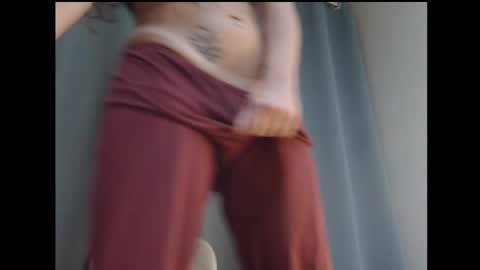 Snapshot of sukanan chatting on October 27, 2025, 12:04 am Sukanan online show from October 27, 2025, 12:04 am