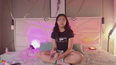 SUKI online show from November 16, 2025, 12:22 pm