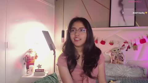 SUKI online show from November 25, 2025, 11:43 am