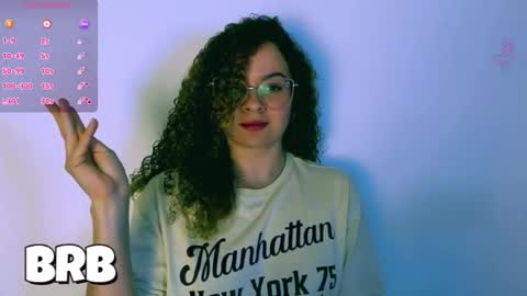 Snapshot of sultrysecrets_ chatting on October 10, 2025, 7:13 pm Ann online show from October 10, 2025, 7:13 pm