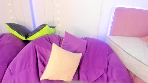 Hot ebony online show from November 11, 2025, 7:58 pm