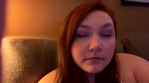 Snapshot of sum645700 chatting on September 21, 2025, 11:28 pm sum - maybe online show from September 21, 2025, 11:28 pm