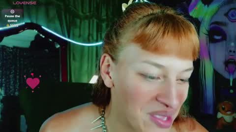 Snapshot of summer__xo chatting on June 1, 2026, 10:44 pm Summer online show from June 1, 2026, 10:44 pm