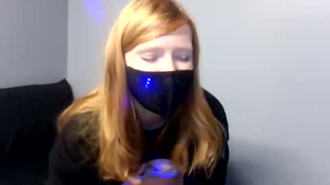 Snapshot of summer_blake97 chatting on December 14, 2025, 2:39 am Summer online show from December 14, 2025, 2:39 am