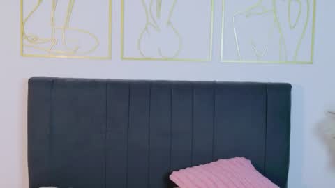 OnlyFans summer holiday online show from April 4, 2026, 5:16 am