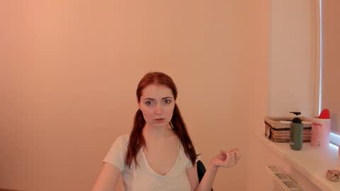 Snapshot of summer_preston chatting on March 10, 2026, 9:25 am Summer Preston online show from March 10, 2026, 9:25 am