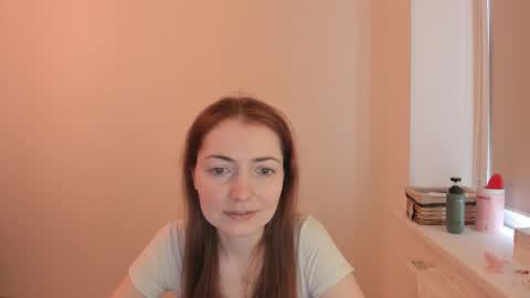 Snapshot of summer_preston chatting on March 21, 2026, 12:43 pm Summer Preston online show from March 21, 2026, 12:43 pm