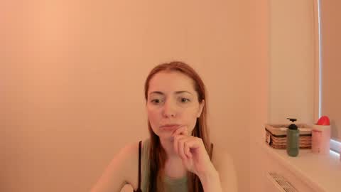 Snapshot of summer_preston chatting on March 27, 2026, 3:01 pm Summer Preston online show from March 27, 2026, 3:01 pm