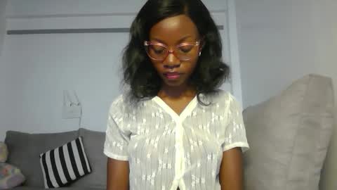 Snapshot of summerbuddy chatting on March 15, 2026, 5:13 am summerbuddy online show from March 15, 2026, 5:13 am