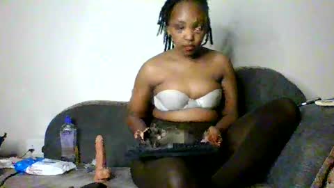 Snapshot of summerdivah chatting on June 29, 2026, 3:01 pm divah online show from June 29, 2026, 3:01 pm