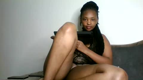 Snapshot of summerdivah chatting on July 2, 2026, 4:46 pm divah online show from July 2, 2026, 4:46 pm