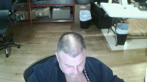 Snapshot of summerfun35 chatting on September 9, 2025, 2:22 am cincyguy online show from September 9, 2025, 2:22 am