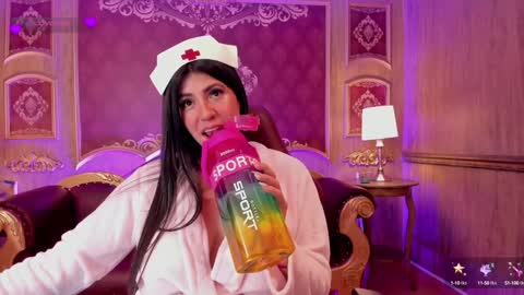 Snapshot of summerssangel chatting on January 29, 2025, 9:23 am - - online show from January 29, 2025, 9:23 am