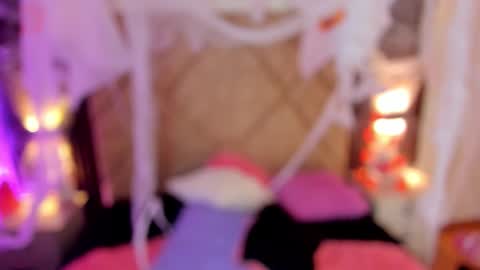 Snapshot of summerssangel chatting on October 25, 2025, 8:00 am - - online show from October 25, 2025, 8:00 am