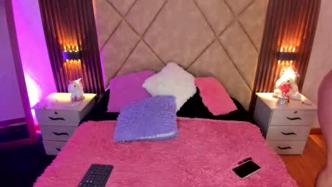 Snapshot of summerssangel chatting on December 1, 2025, 1:38 pm - - online show from December 1, 2025, 1:38 pm