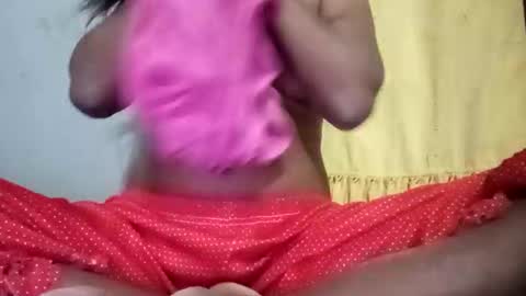 Snapshot of sunali_jain03 chatting on April 25, 2026, 9:45 am sunali_jain03 online show from April 25, 2026, 9:45 am