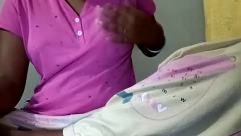 Snapshot of sunali_jain03 chatting on July 2, 2026, 3:23 am sunali_jain03 online show from July 2, 2026, 3:23 am