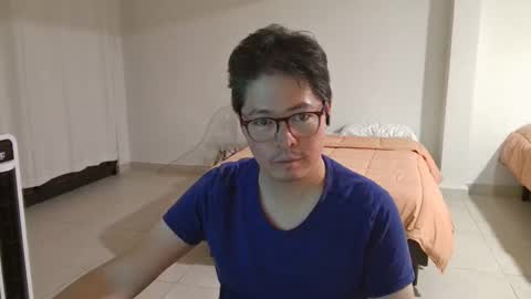 Snapshot of sunaro84 chatting on May 7, 2026, 2:17 am SUNARO online show from May 7, 2026, 2:17 am