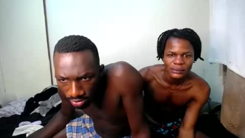 Snapshot of sunboyz20 chatting on December 22, 2024, 4:28 am Danie Pius online show from December 22, 2024, 4:28 am