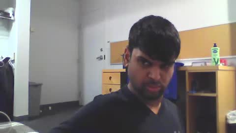 Snapshot of sundoog chatting on November 9, 2025, 10:08 pm Sundoog online show from November 9, 2025, 10:08 pm