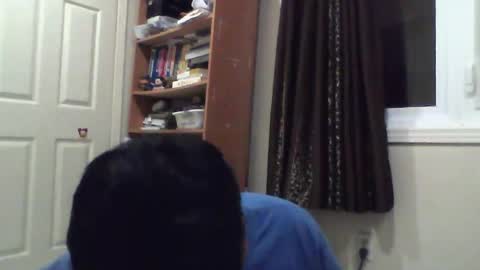 Snapshot of sundoog chatting on December 16, 2025, 10:37 pm Sundoog online show from December 16, 2025, 10:37 pm