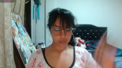 Snapshot of sunemma_0 chatting on February 24, 2025, 10:15 am Emma online show from February 24, 2025, 10:15 am