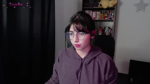  violetta  online show from January 6, 2026, 6:22 pm