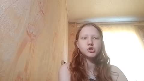 Snapshot of sungpiggott chatting on June 18, 2026, 12:53 pm sungpiggott online show from June 18, 2026, 12:53 pm