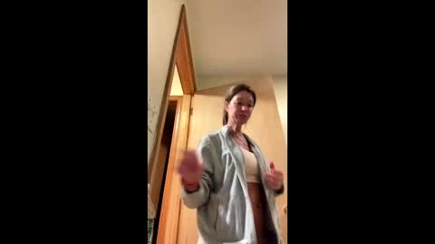 sunnbabe92485 online show from November 16, 2025, 12:38 am