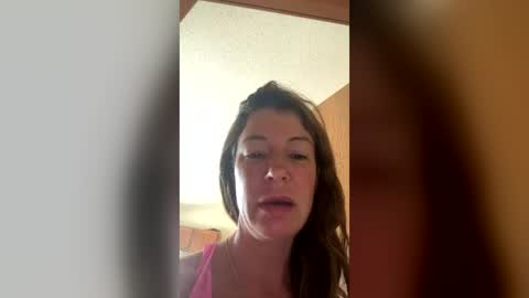 sunnbabe92485 online show from June 28, 2026, 11:38 am
