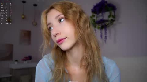 Snapshot of sunnmoonn chatting on October 26, 2025, 2:34 pm Lily online show from October 26, 2025, 2:34 pm