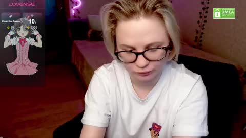 Snapshot of sunny_mood chatting on February 11, 2025, 10:59 am sunny mood online show from February 11, 2025, 10:59 am