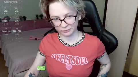 Snapshot of sunny_mood chatting on April 30, 2026, 6:31 am sunny mood online show from April 30, 2026, 6:31 am