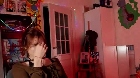 Sunny online show from March 13, 2026, 6:25 pm