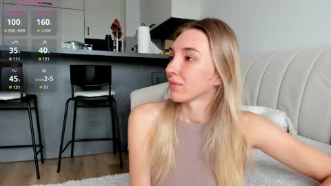 Snapshot of sunny_rina chatting on April 16, 2026, 7:09 am Rina online show from April 16, 2026, 7:09 am