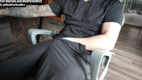 sunny valentine online show from February 21, 2026, 2:40 pm