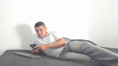 Snapshot of sunnyandevan chatting on September 13, 2025, 9:47 pm Christian Vanessa online show from September 13, 2025, 9:47 pm